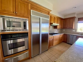2130 Pamplona Ct in Escondido, CA - Building Photo - Building Photo
