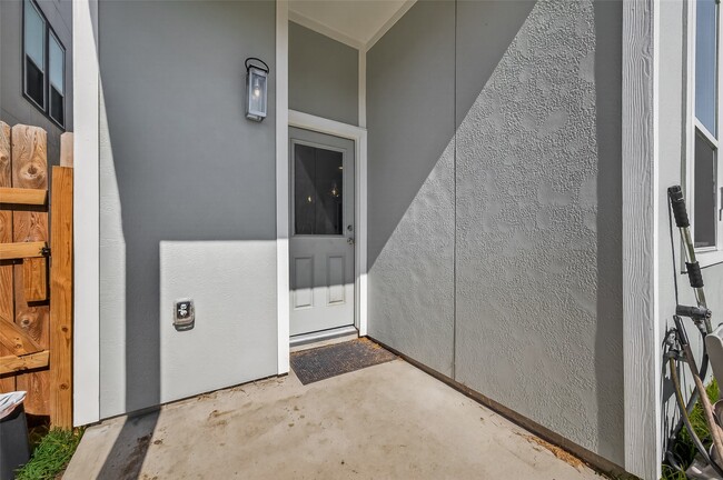 property at 3223 Cedar Dawn Ln