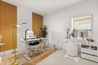 375 Pink Ibis Bnd in St. Cloud, FL - Building Photo - Building Photo