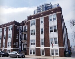 524 Pitt St Apartments