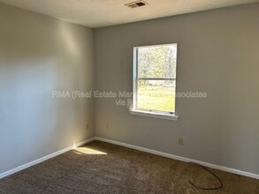 300 S 18th St in Griffin, GA - Building Photo - Building Photo