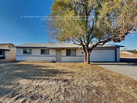3702 W Vista Ave in Phoenix, AZ - Building Photo
