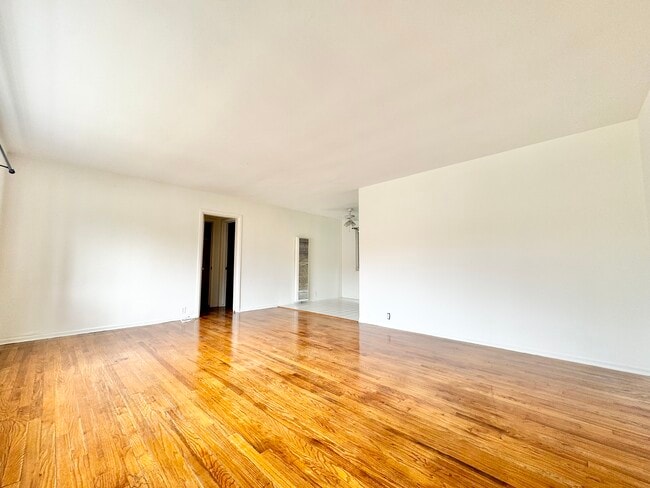 property at 418 Vernon Ave
