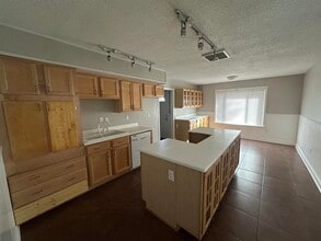 2714 Gerald Ford Dr W in Memphis, TN - Building Photo - Building Photo