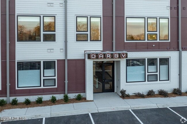 property at 607 S 11th St