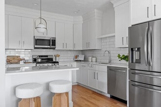 65 Palmetto Dr in Bellingham, MA - Building Photo - Building Photo