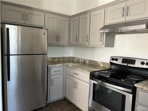 14 Tinsley Ave in Edinburg, TX - Building Photo - Building Photo