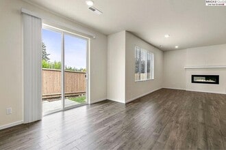 18722 106th Ave Ct E in Puyallup, WA - Building Photo - Building Photo