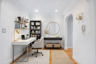 420 Central Prk W in New York, NY - Building Photo - Building Photo