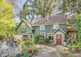 6200 NE 19th Ave in Portland, OR - Building Photo - Building Photo