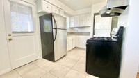 639 30th St in Hermosa Beach, CA - Building Photo - Building Photo