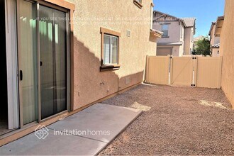 5858 E Hoover Ave in Mesa, AZ - Building Photo - Building Photo