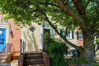 813 S Fairfax St in Alexandria, VA - Building Photo - Building Photo