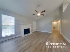 1003 Cambridge Oaks Dr in Columbia, SC - Building Photo - Building Photo