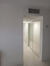 8405 NW 8th St in Miami, FL - Building Photo - Building Photo