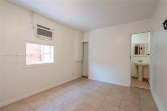 17993 SW 152nd Pl in Miami, FL - Building Photo - Building Photo