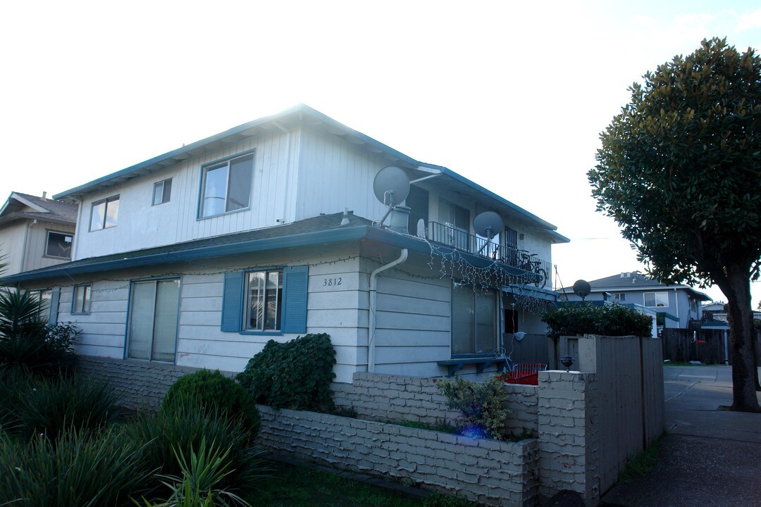 3812 Underwood Dr in San Jose, CA - Building Photo