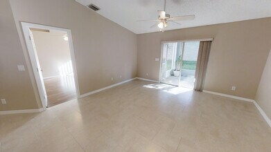 2457 Deercroft Dr in Melbourne, FL - Building Photo - Building Photo