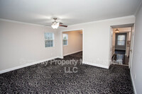 72 Peregrine Dr in Voorhees, NJ - Building Photo - Building Photo