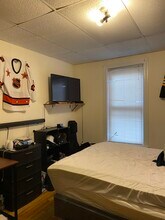 93 Calumet St, Unit 3 in Boston, MA - Foto de edificio - Building Photo