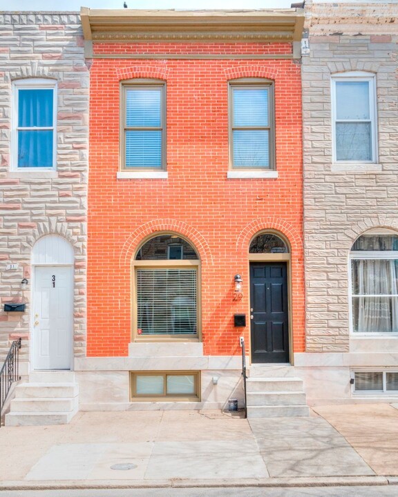 29 N Potomac St in Baltimore, MD - Building Photo