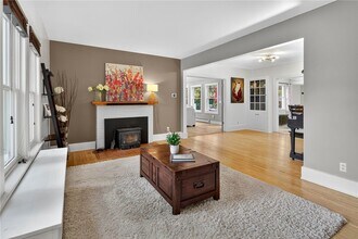 204 Roat St in Ithaca, NY - Building Photo - Building Photo