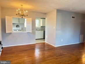 6323 Fenton Ct in Alexandria, VA - Building Photo - Building Photo