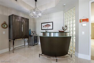4255 Gulf Shore Blvd N in Naples, FL - Building Photo - Building Photo