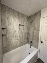 302 E 18th St in Wolfforth, TX - Building Photo - Building Photo