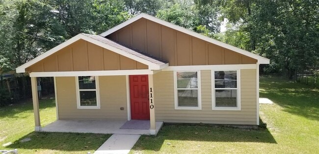 property at 1110 N 9th St