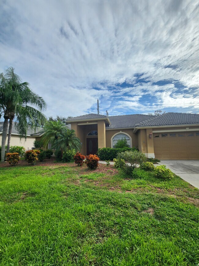 property at 12796 Vista Pine Cir