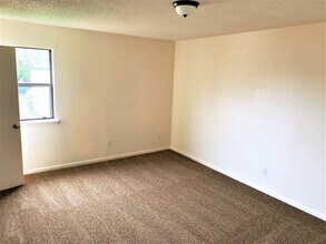 3409 Victoria Cir-Unit -4 in Killeen, TX - Building Photo - Building Photo