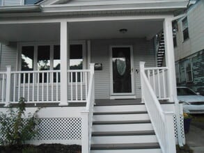 631 Whalley Ave in New Haven, CT - Building Photo - Building Photo