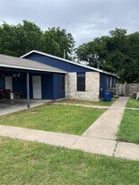 6801 Stonleigh Pl in Austin, TX - Building Photo