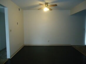 1437 N Westside St in Porterville, CA - Building Photo - Building Photo