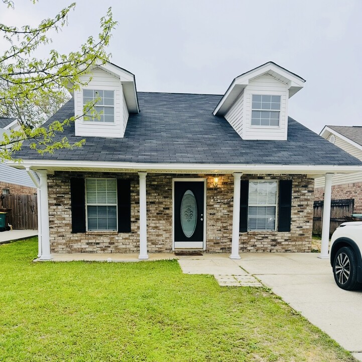 14524 Indian Trails Cir in Biloxi, MS - Building Photo