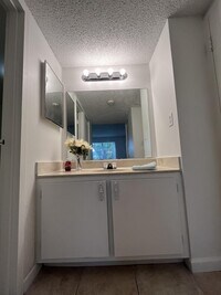 4384 NW 9th Ave photo'