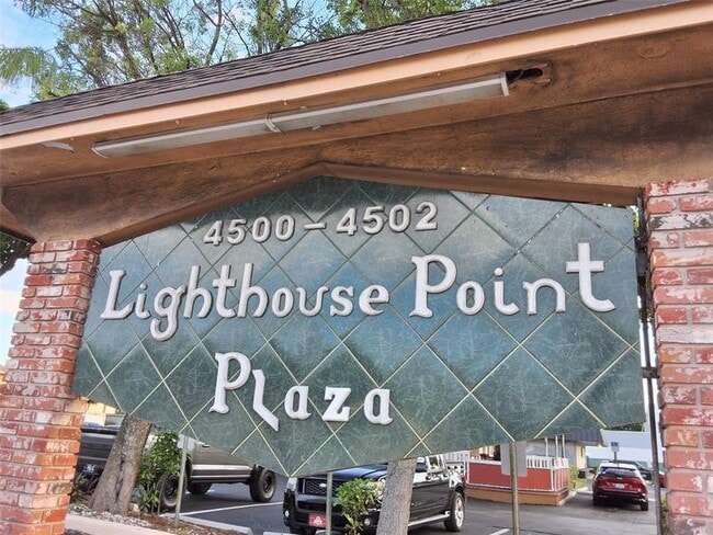 property at 4500 N Federal Hwy