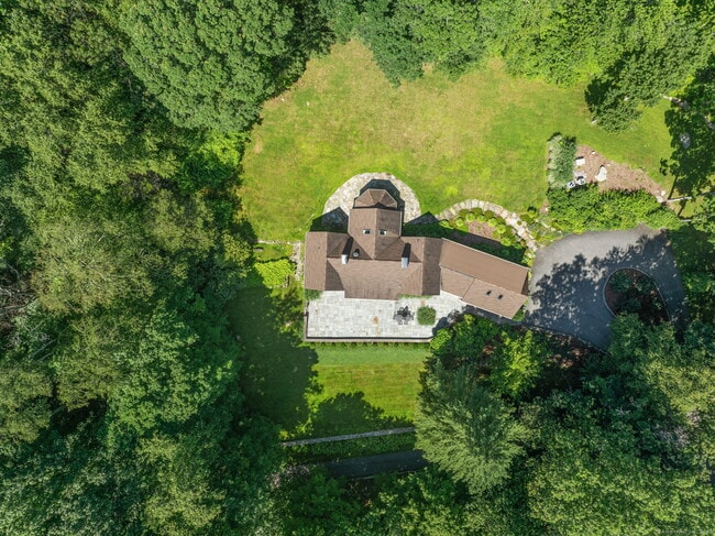 property at 760 Valley Rd