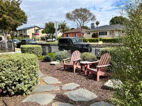 4209 W 169th St in Lawndale, CA - Foto de edificio - Building Photo