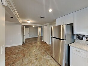 6831 Tierra Linda St in Port Richey, FL - Building Photo - Building Photo