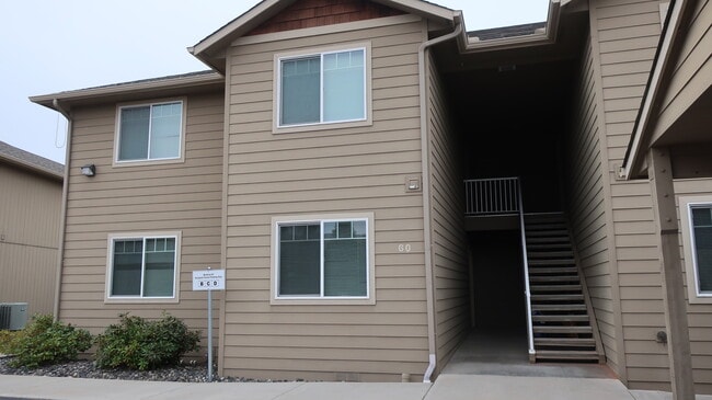 60 Beacon Dr, Unit A in East Wenatchee, WA - Building Photo - Building Photo