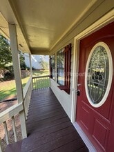 4096 Springlake Cir in Buford, GA - Building Photo - Building Photo