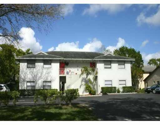 3580 NW 116th Ter in Coral Springs, FL - Foto de edificio - Building Photo