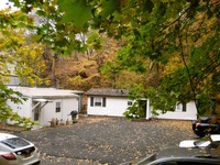 244 N Liberty Dr in Tomkins Cove, NY - Foto de edificio - Building Photo