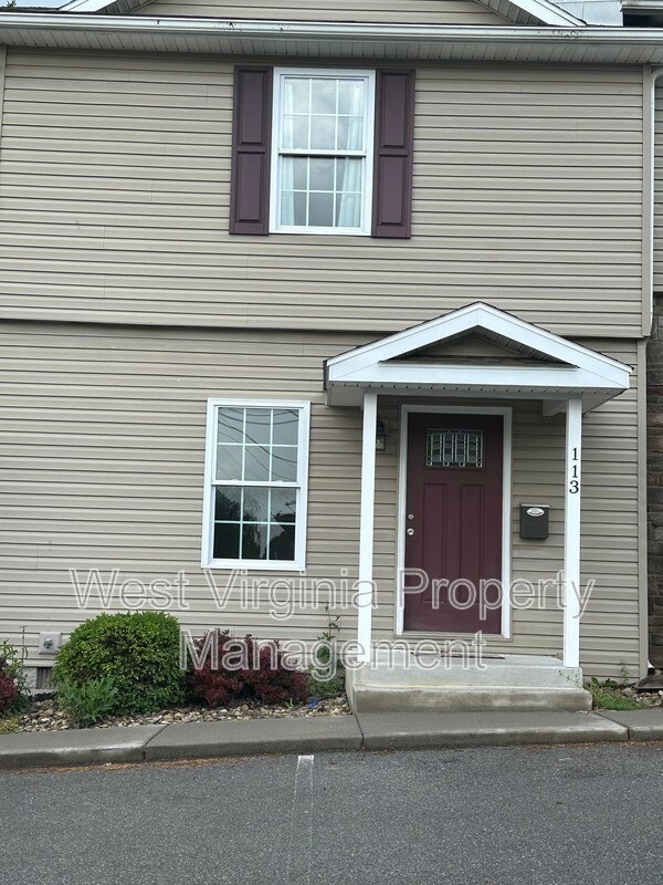 113 Wickham Ave Rentals in Princeton, WV