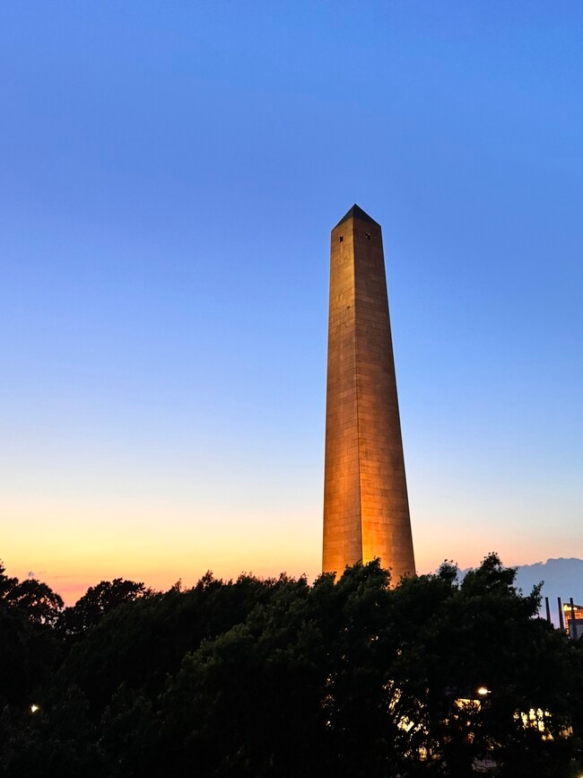 4 Monument Sq, Unit 6 in Boston, MA - Building Photo - Building Photo