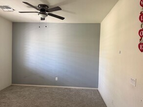 7217 W Golden Ln in Peoria, AZ - Building Photo - Building Photo