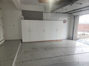 21 Kreger Dr in Wyandotte, MI - Building Photo - Building Photo