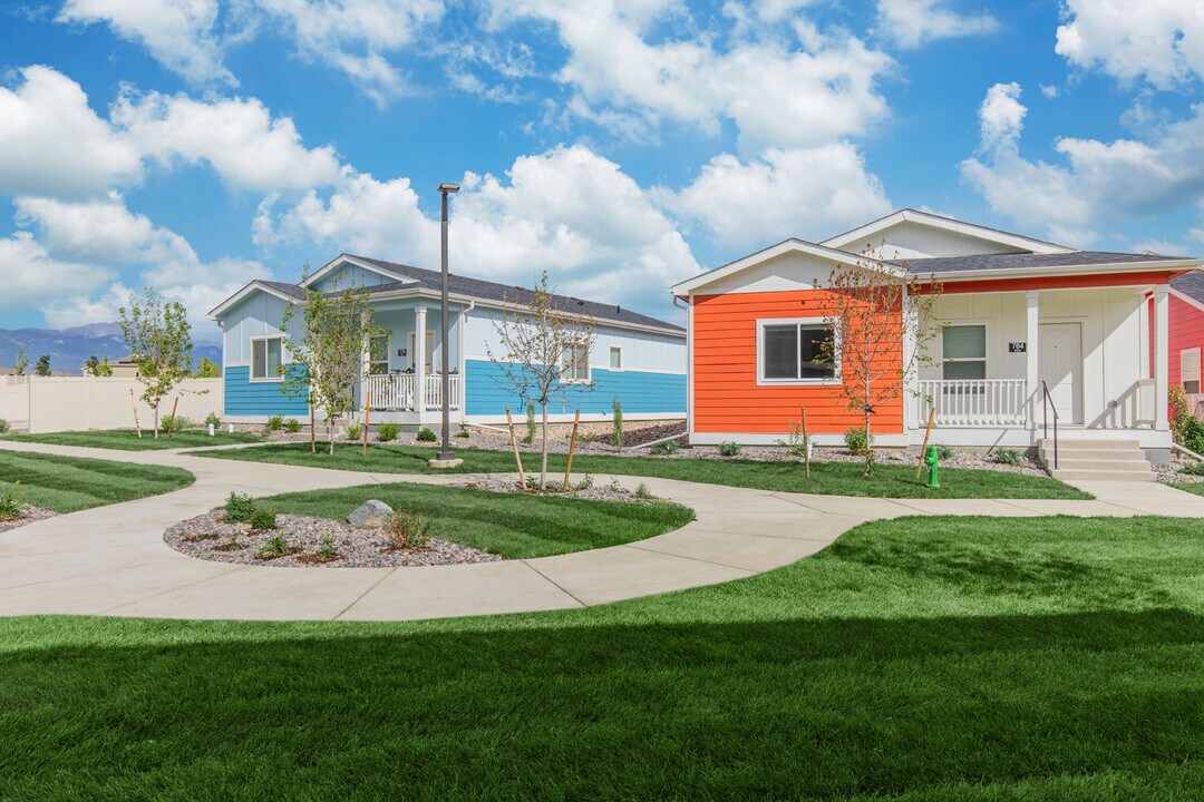 Cottages at Chapel Heights in Colorado Springs, CO - Foto de edificio